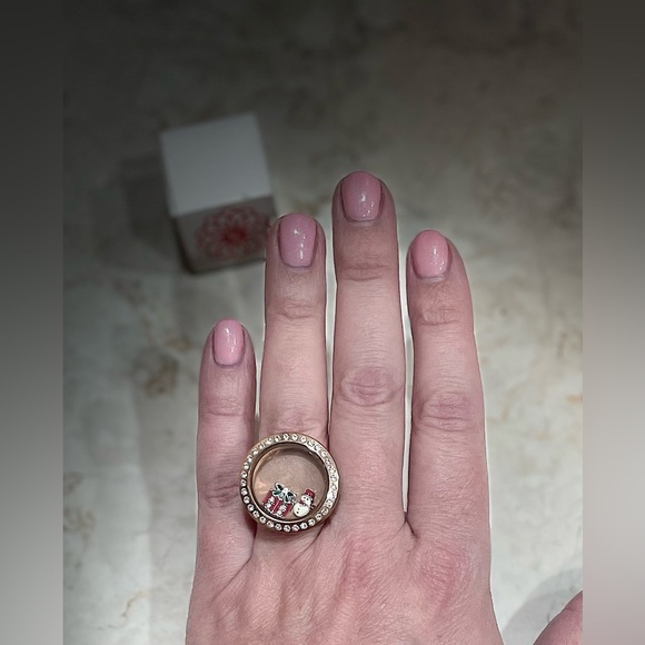 South Hill Locket Ring - Rosegold - Size 7 - Picture 2 of 2